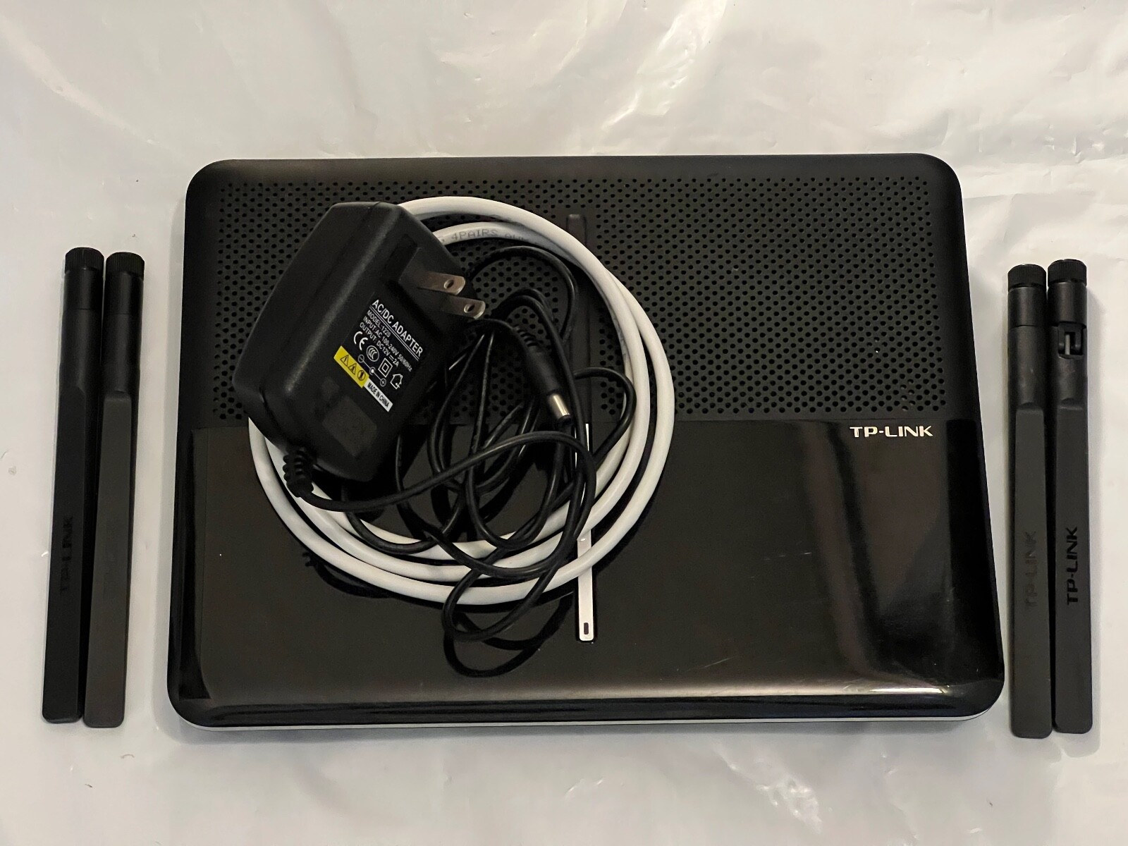 【ろばーと100】TP-LINK AC3150 Amazon.com: TP-Link AC3150 Wireless Wi-Fi Gigabit Router