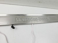 Mercedes C205 C400 15-18 Coupe Einstiegsleiste Rechts Vorne Mercedes C205 C400 15-18 04.05.2017 A2056802806... Vorschau 2