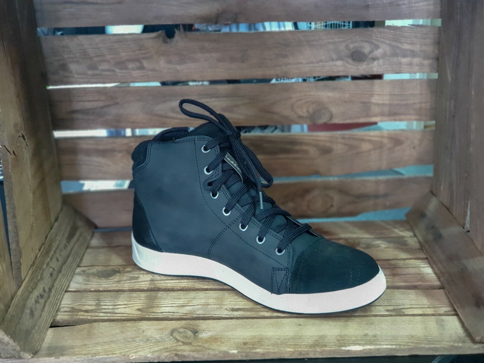 ボヤージャーCDG ゴアテックスBLACK