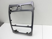 Mercedes A209 CLK200 05-09 Mittelkonsole Einbaurahmen Carbon Mercedes A209 CLK200 05-09 05.05.2004 A2096802439 gebraucht Vorschau 4