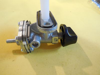 Petcock 98-06 GSX600F 98-05 GSX750F Katana GSX600 18-4151 direct replace