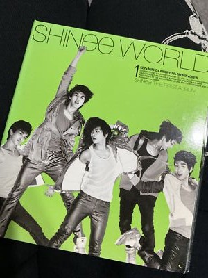 SHINee The First Album SHINee World A version Korea Press SM SHINee The First Album SHINee World A version Korea Press SM