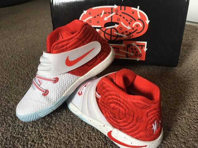 Nike - Kyrie Irving - Kyrie 2 Basketball Shoes - Size 9c ...