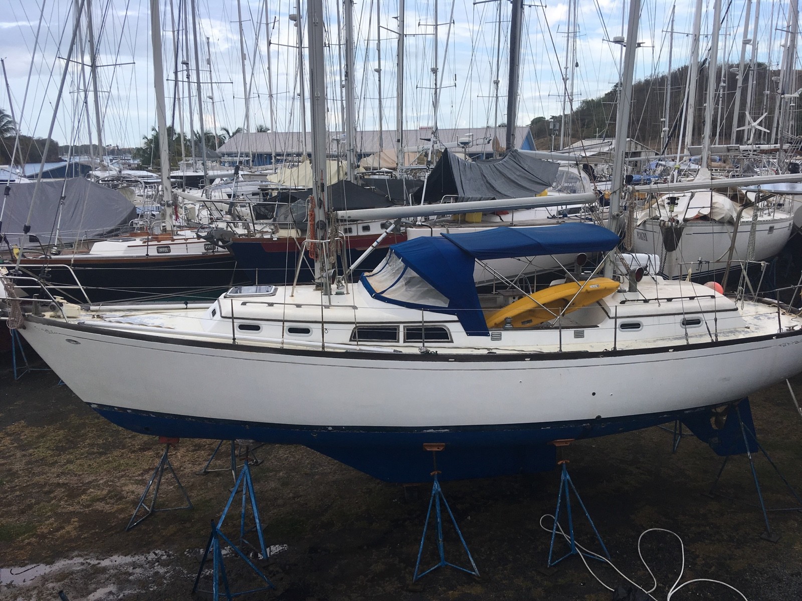 40ft Cheoy Lee Yacht for sale