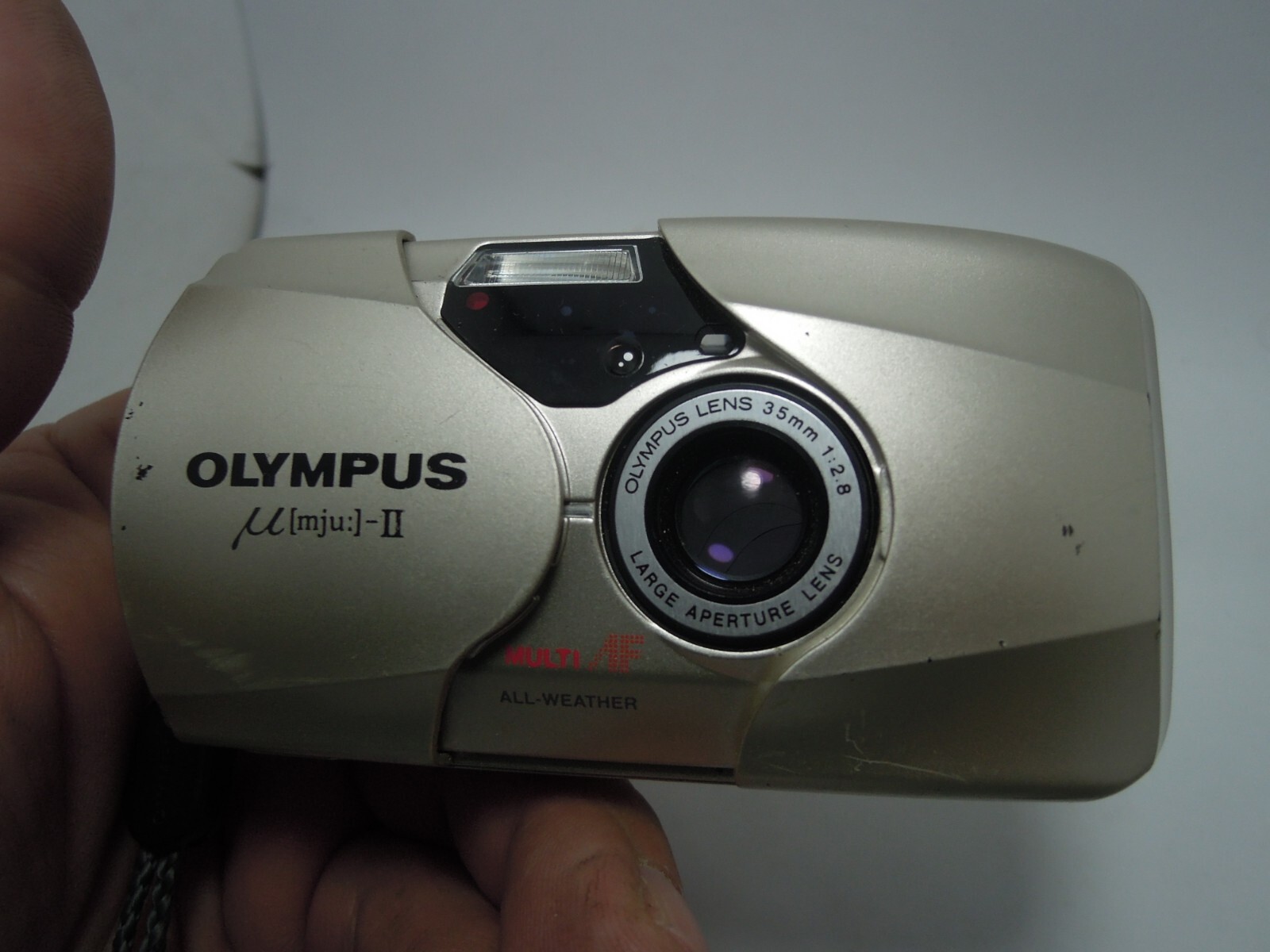 Vintage Olympus μ-mju II Camera with 35mm wide aperture lens