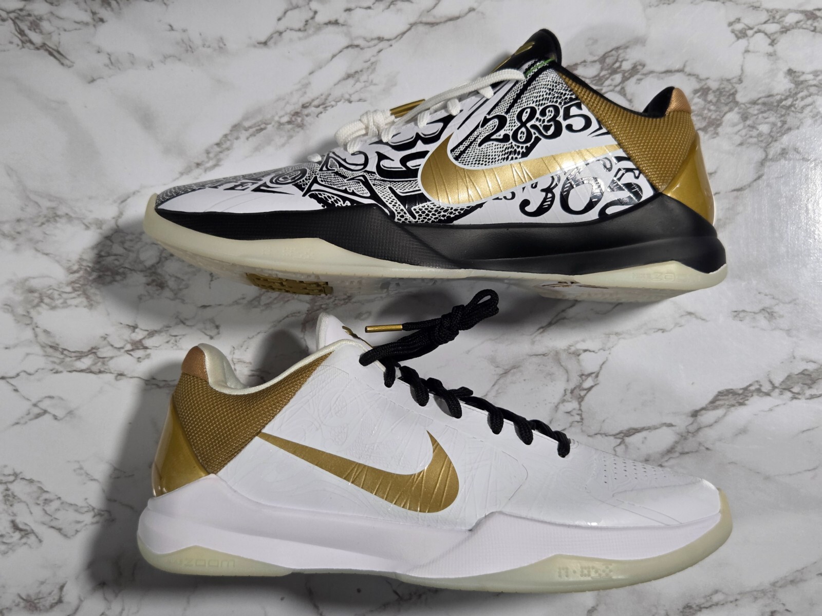 2020 nike kobe v 5 protro 1/2 men size 10 white/gold ct8014