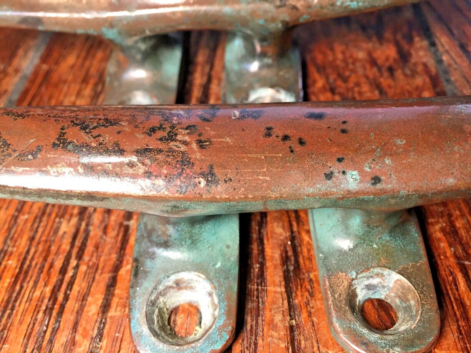 PAIR OF VINTAGE OLD SOLID BRONZE CLEATS 6