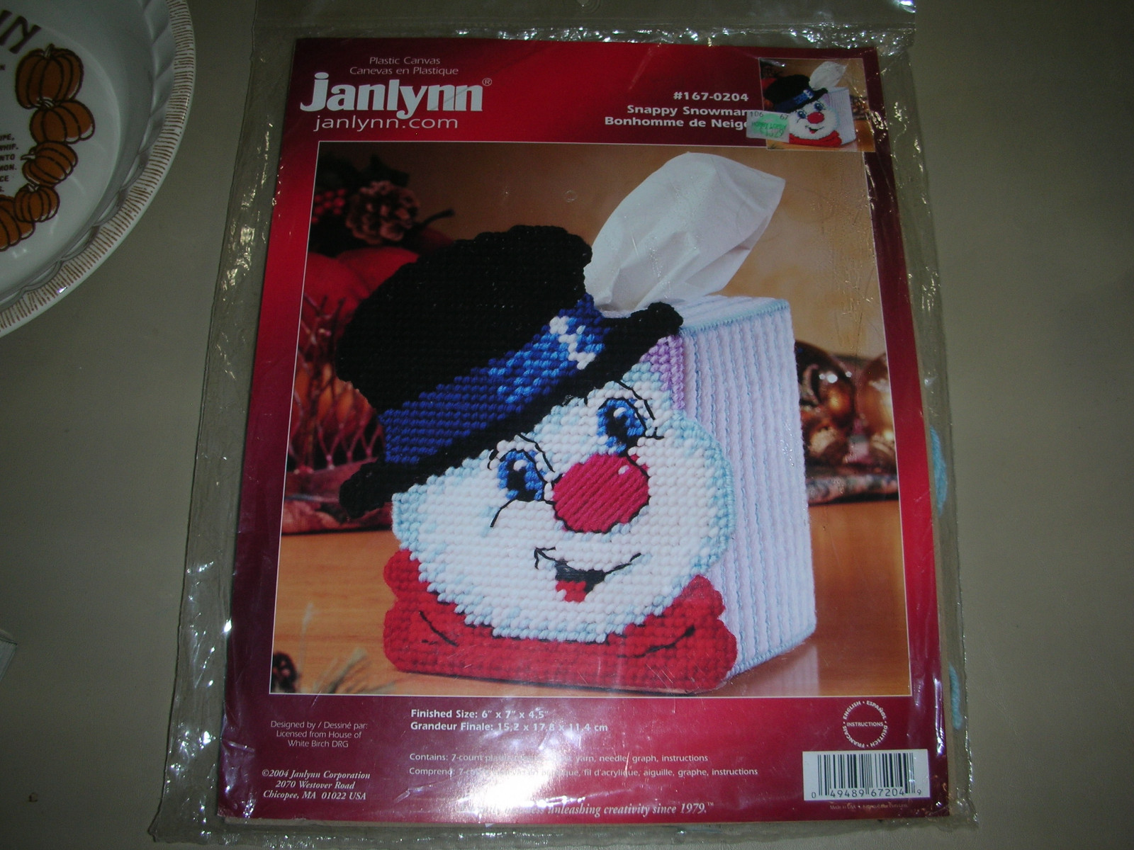 Janlynn SNAPPY SNOWMAN Christmas Plastic Canvas Kit ~ Tissue Cover