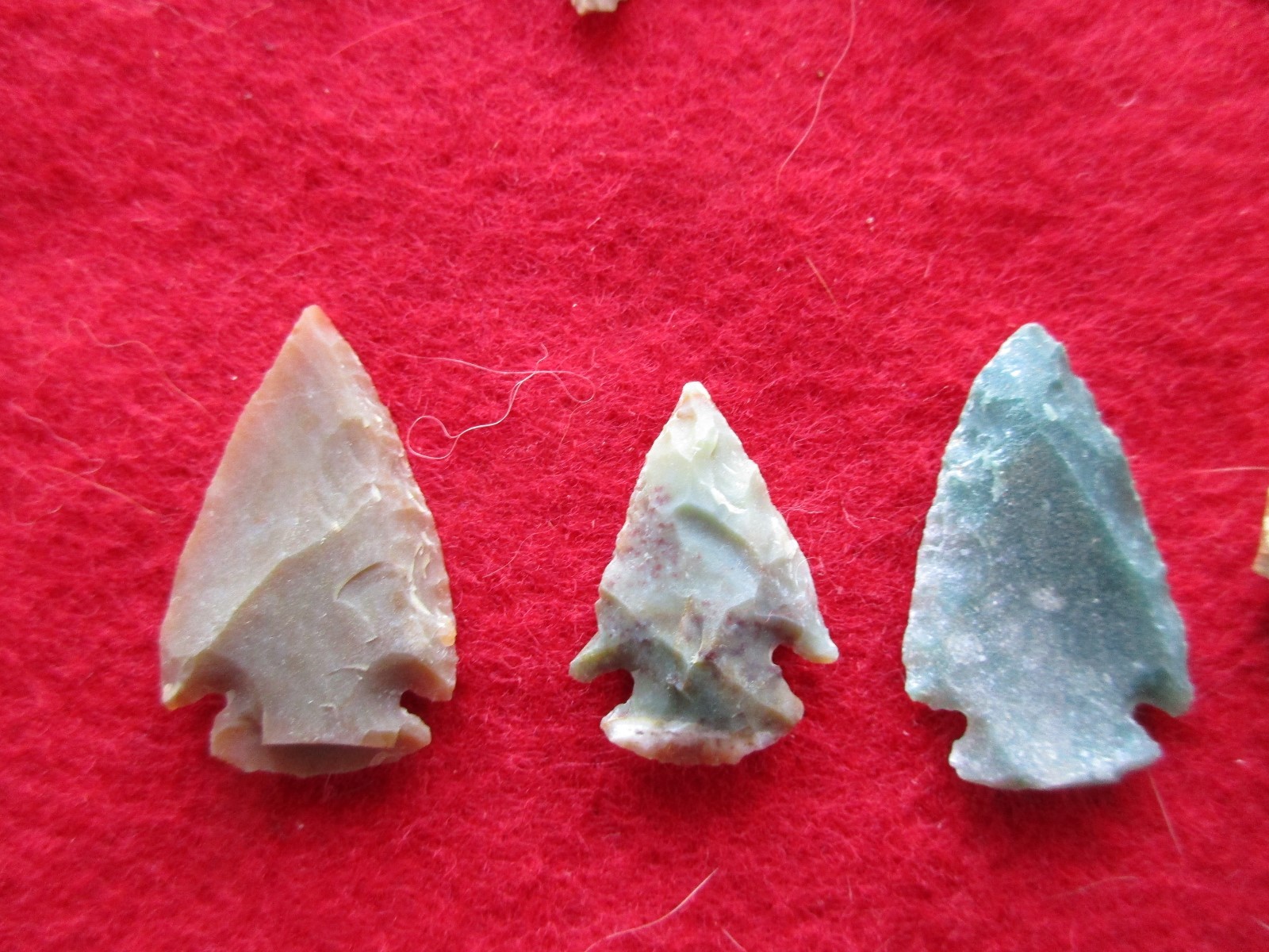NICE GROUP OF 10 ARROWHEADS, VARIETY OF TYPES & SIZES,   #WHA-0113