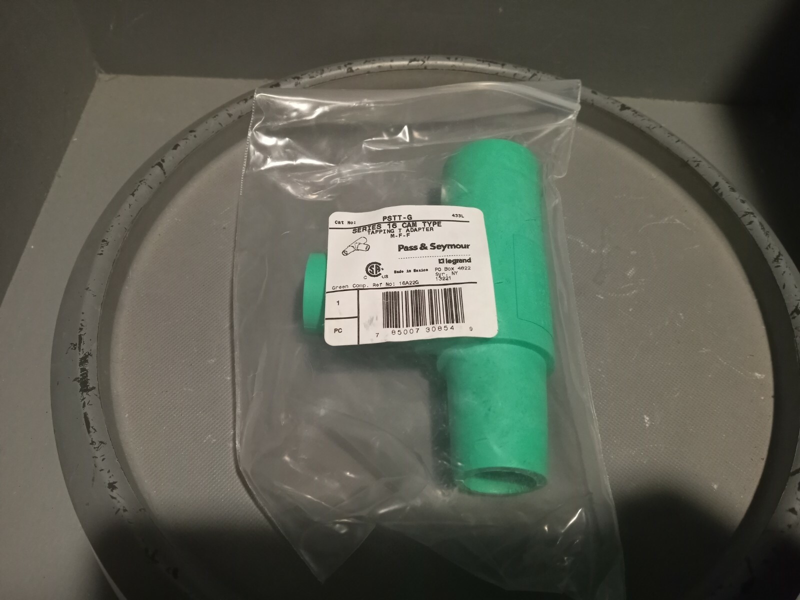 T様 Pass&Seymour, Legrand Tapping T Adapter, Green, 400A, 600VAC