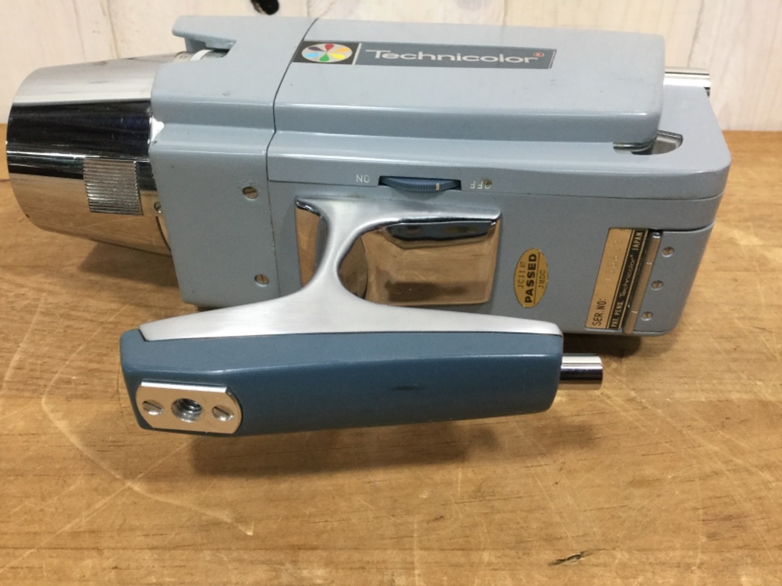 Vintage Technicolor Super 8 Mark Ten Movie Film Camera Mid Century