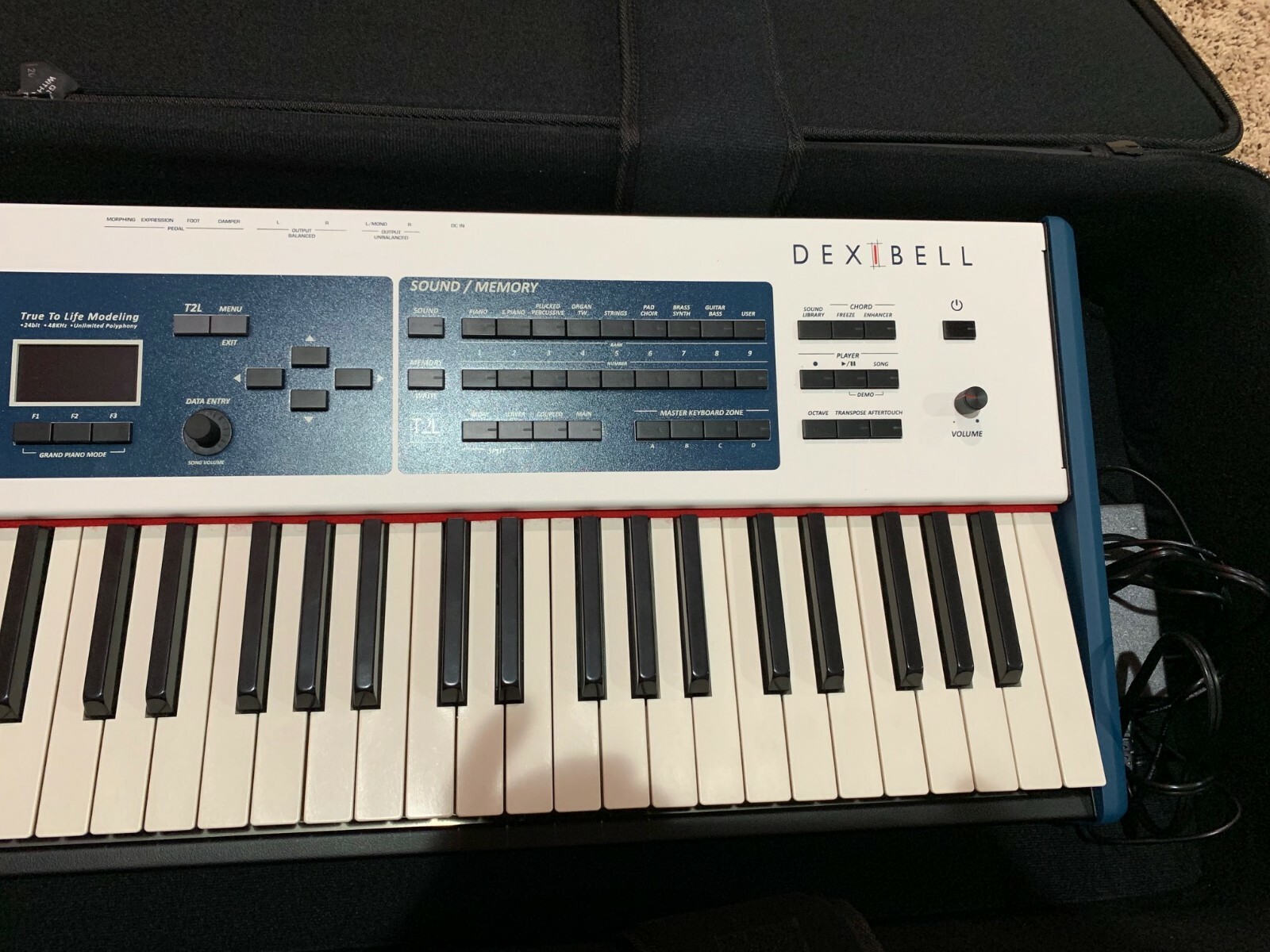Dexibell VIVO S9 Stage Piano