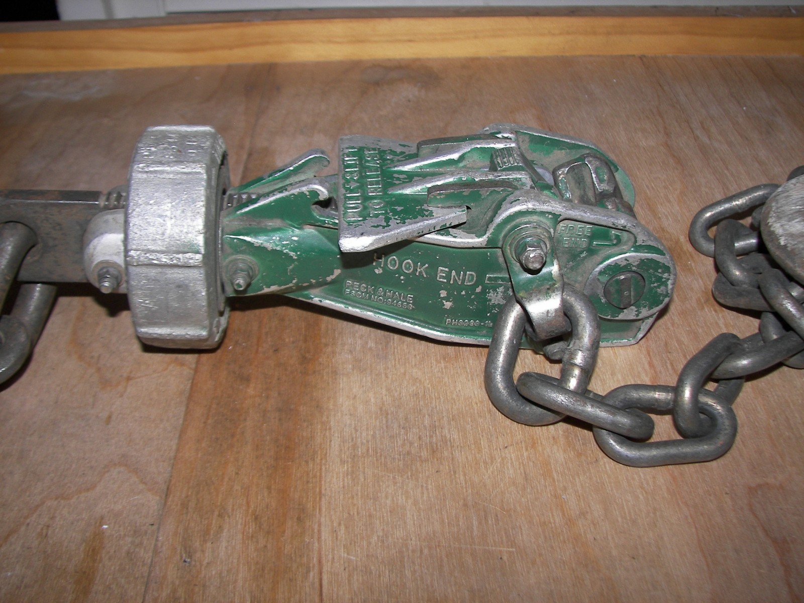 Share Peck & Hale Cargo / Aircraft Tie Down Hook Model 94658