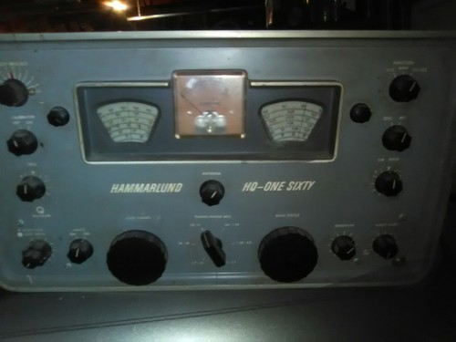 VINTAGE HAMMARLUND HQ-160 HAM RADIO with operating instructions
