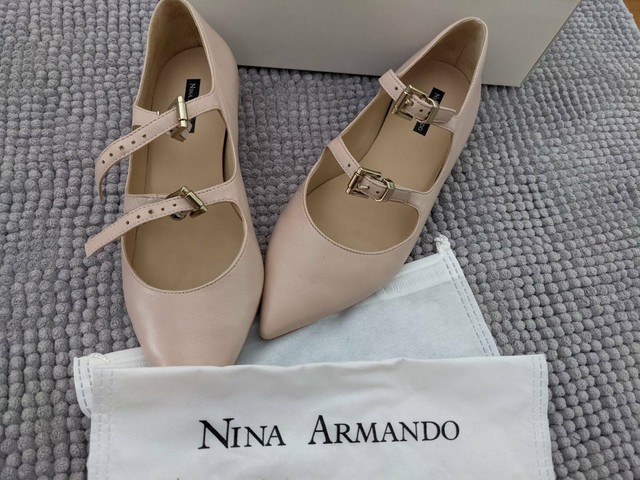 ladies flat shoes size 9