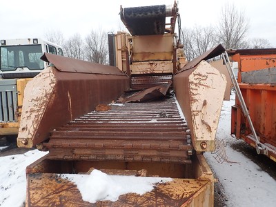 Bandit 3680 Chipper THE BEAST Wood Processor Demolition Demo CAT C16
