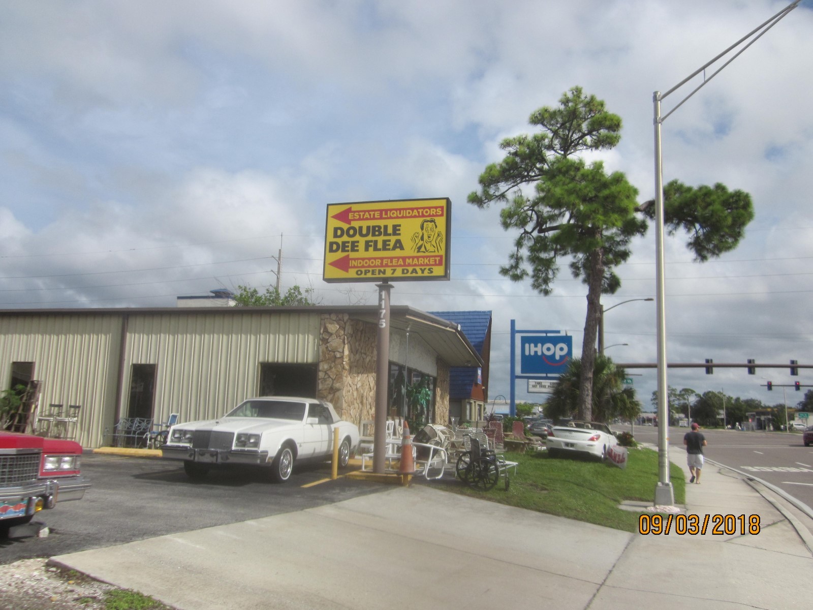 ESTATE LIQUIDATION BUSINESS THRIFT STORE TURN KEY CASH BUSINESS PRIME FL. RETAIL