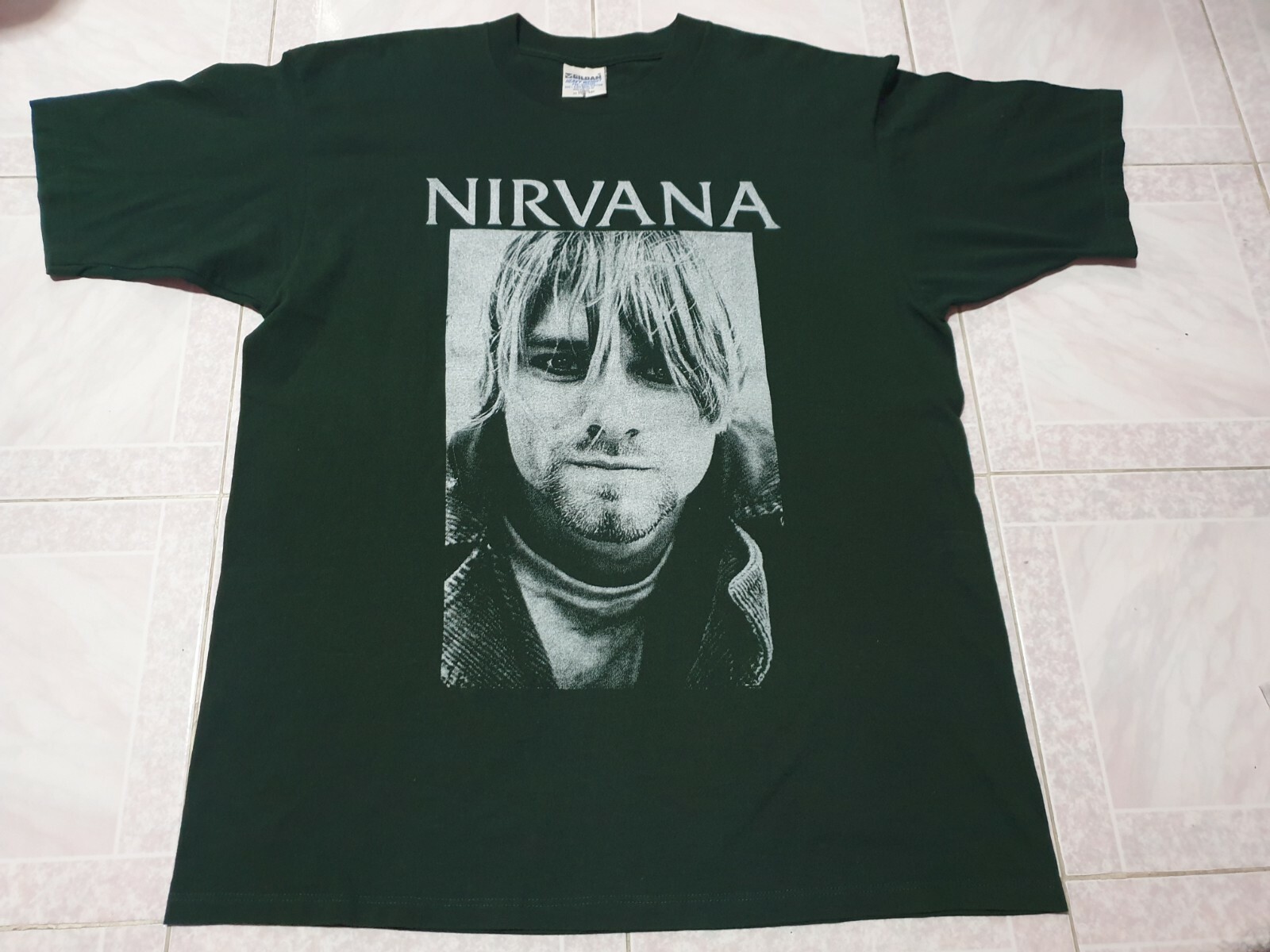 NIRVANA Who killed  Cobain? Tシャツ XL NIRVANA Who killed Kurt Cobain? Tシャツ XL Who Killed Kurt