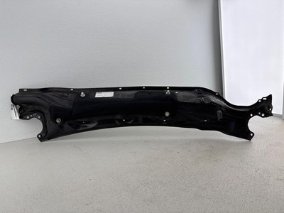2011 - 2020 TOYOTA SIENNA FRONT WINDSHIELD COWL VENT COVER PANEL OEM