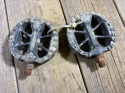 パーツ KKT old school bmx pedal NOS Old School BMX KKT Pedals Hard To Find White – Dead Stock