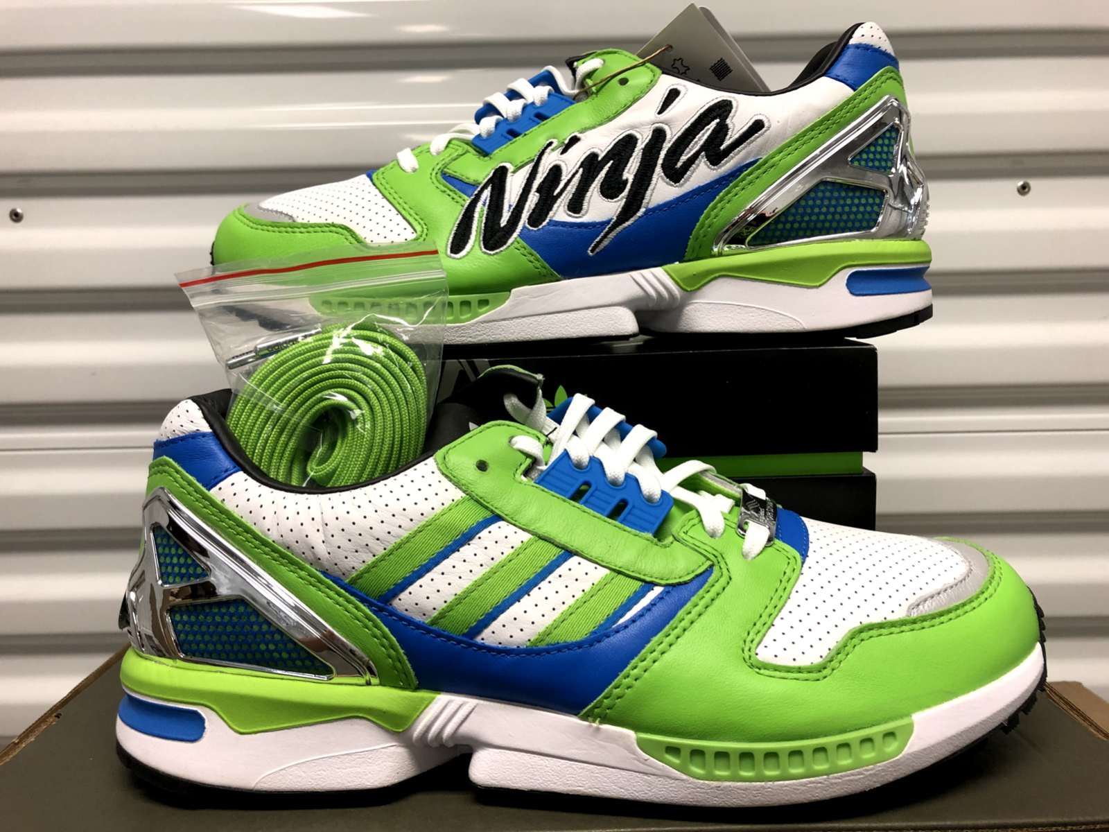 Adidas Originals ZX8000 NINJA x KAWASAKI Green White Mtlc Silver Blue 13  GW3358