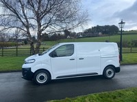 VAUXHALL VIVARO-E 3100 100kW 75kWh DYNAMIC SWB WORKSHOP VAN 71 REG 49,500 MILES