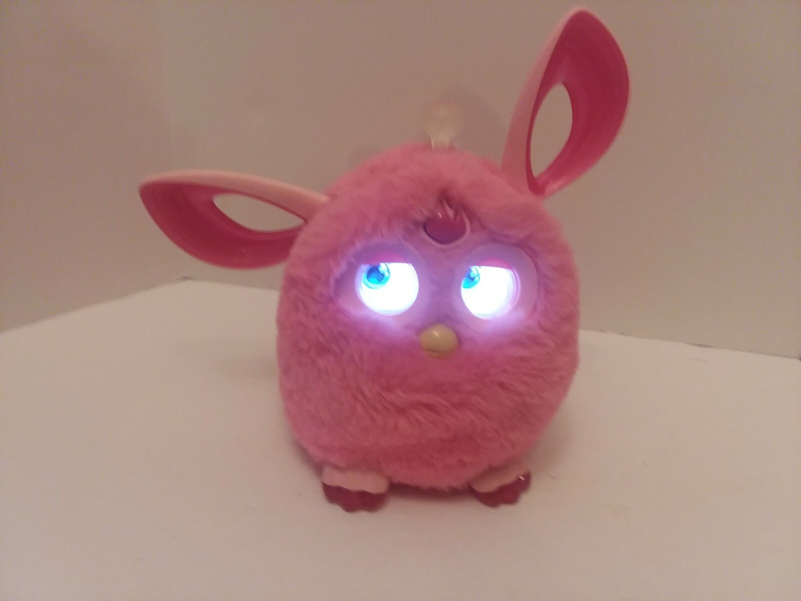 Hasbro wifi Furby Connect Friend Pink