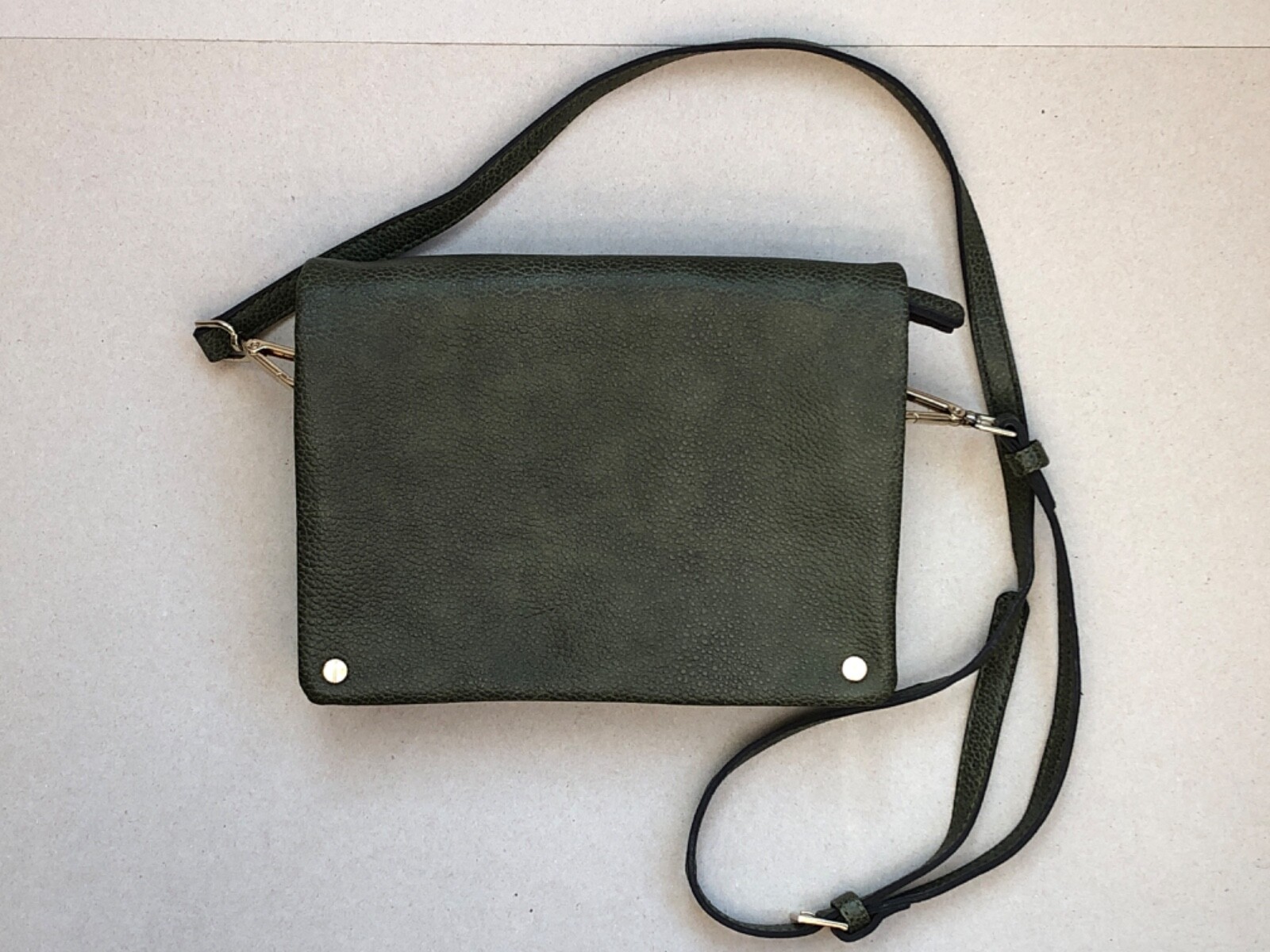 STREET LEVEL olive green Vegan Leather Crossbody Bag Purse STREET LEVEL olive green Vegan Leather Crossbody Bag Purse