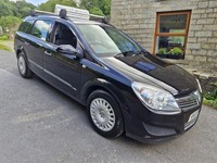 VAUXHALL ASTRA ESTATE 1.7CDTi BLACK 5 DOOR DIESEL MANUAL.  JUNE 26 MOT.