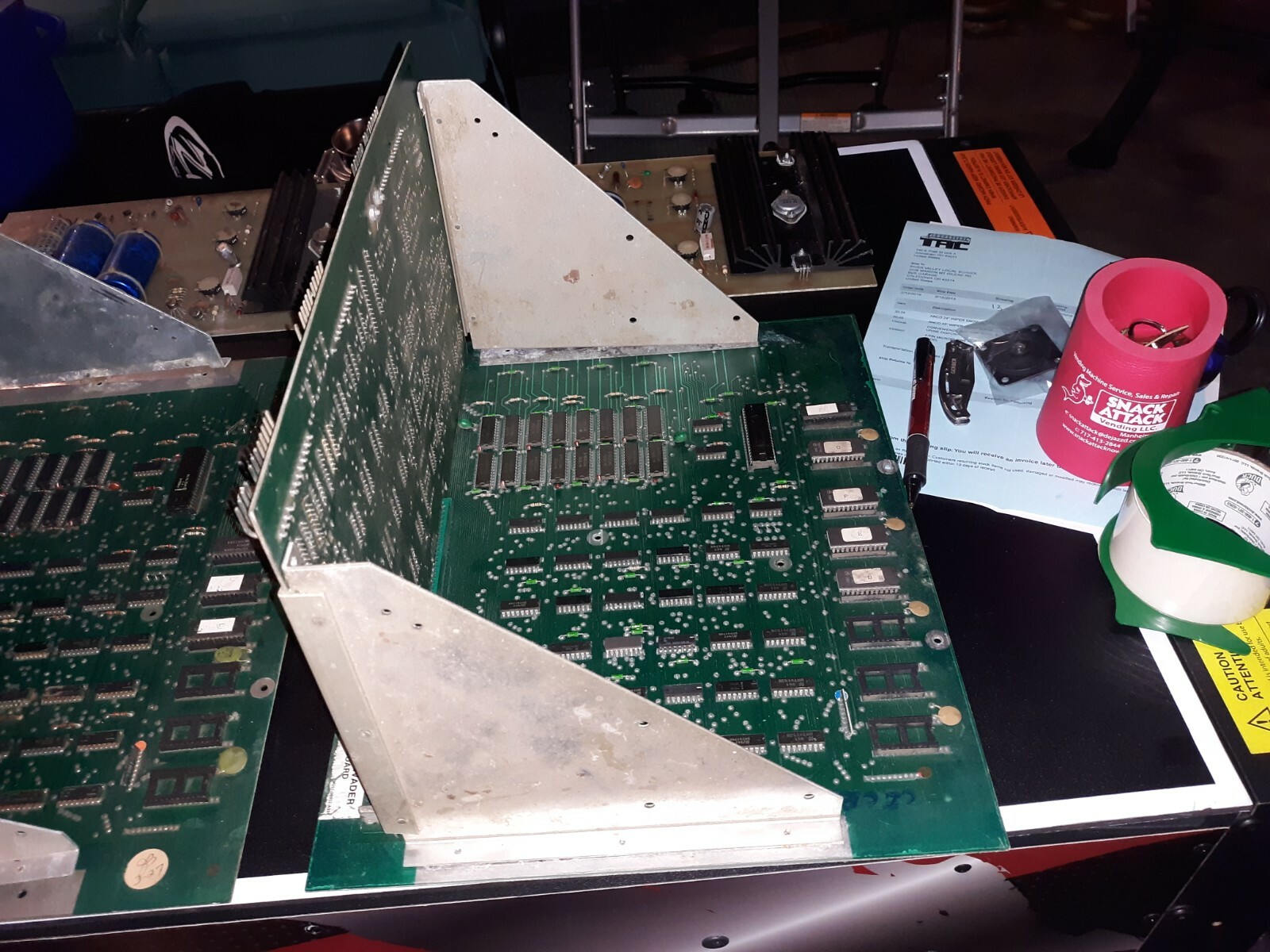 space invaders deluxe pcb