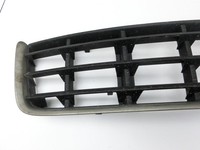 Audi A4 B6 8H 02-05 Lufteinlassgitter Stoßstange LZ5G Audi A4 B6 8H 02-05 17.05.2005 8H0807647 gebraucht Vorschau 2