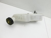Mercedes W176 A200 12-15 RHD Hauptbremszylinder Bremszylinder Mercedes W176 A200 12-15 28.01.2015 A2464300101... Vorschau 4
