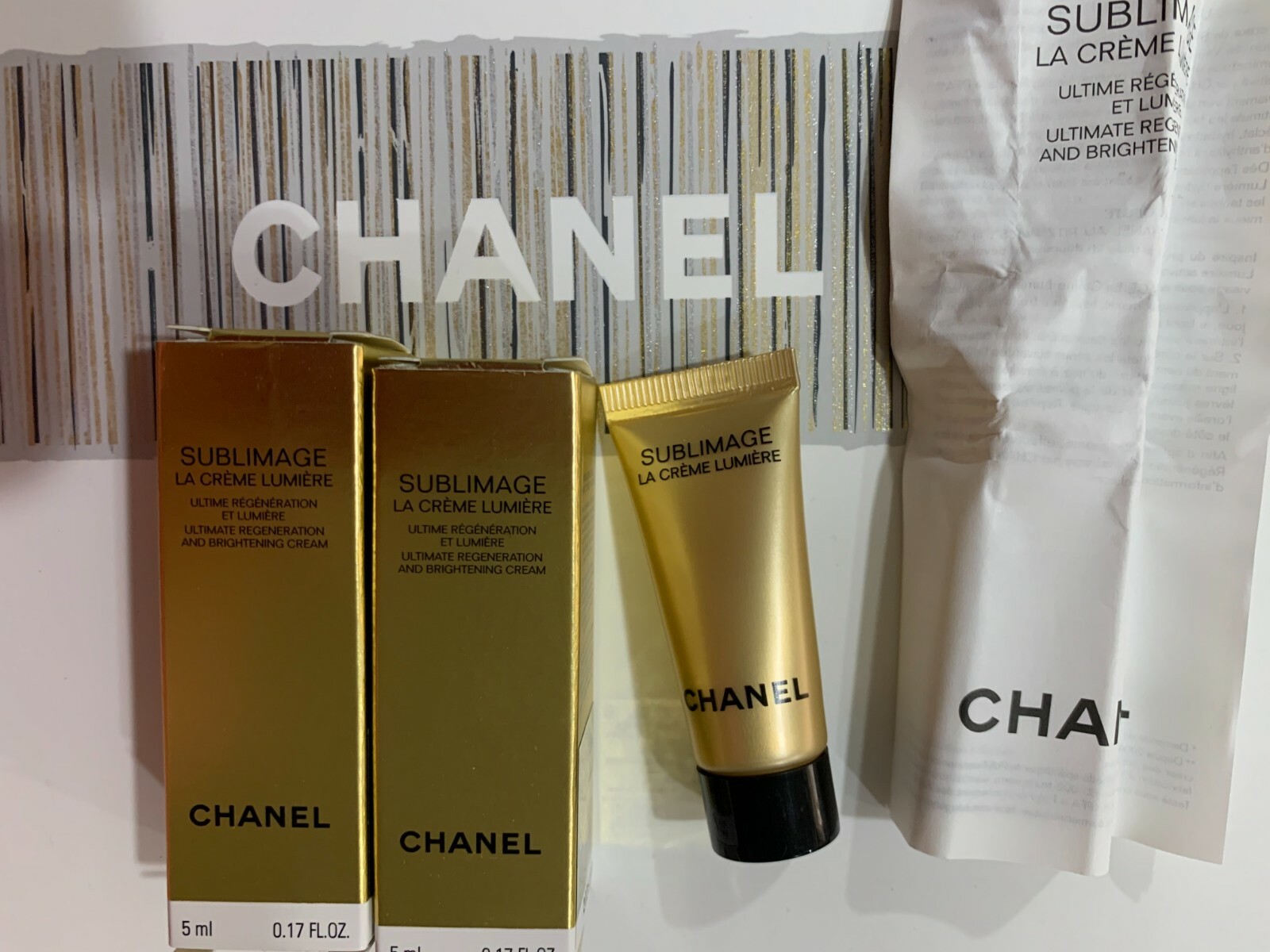 ゆ*か様 CHANEL SUBLIMAGE LA CRÈME LUMIÈRE 5 CHANEL SUBLIMAGE LA CRÈME LUMIÈRE Ultimate Regeneration