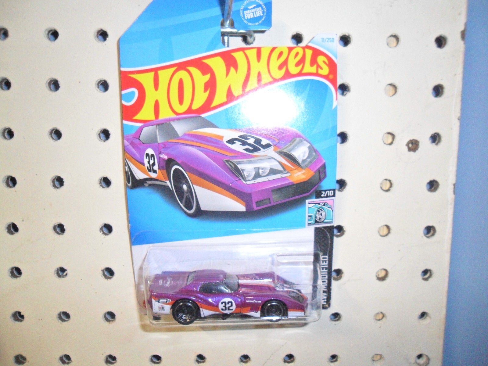COLOR FREEWILL 4枚セット Amazon.com: HotWheels '76 Greenwood Corvette (Purple) 2024