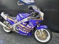 YAMAHA FZR 1000 GENESIS PROJECT BIKE HPI CLEAR