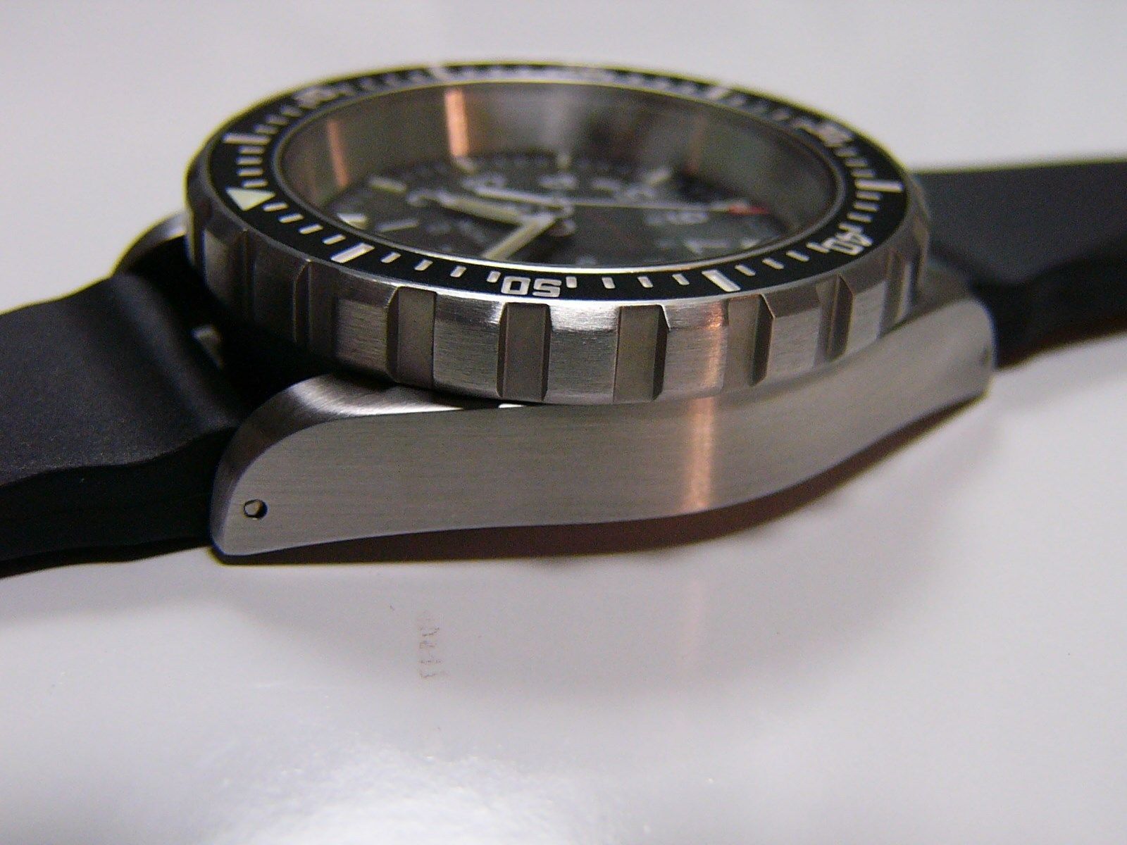 Pre-owned Marathon Military Tsar Dive Watch, Us Government Dial, Swiss Made, Iso 6425