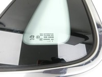 Peugeot 2008 CU 16-19 Seitenscheibe Feste Scheibe Links Hinten Peugeot 2008 CU 16-19 30.08.2017 gebraucht Vorschau 2