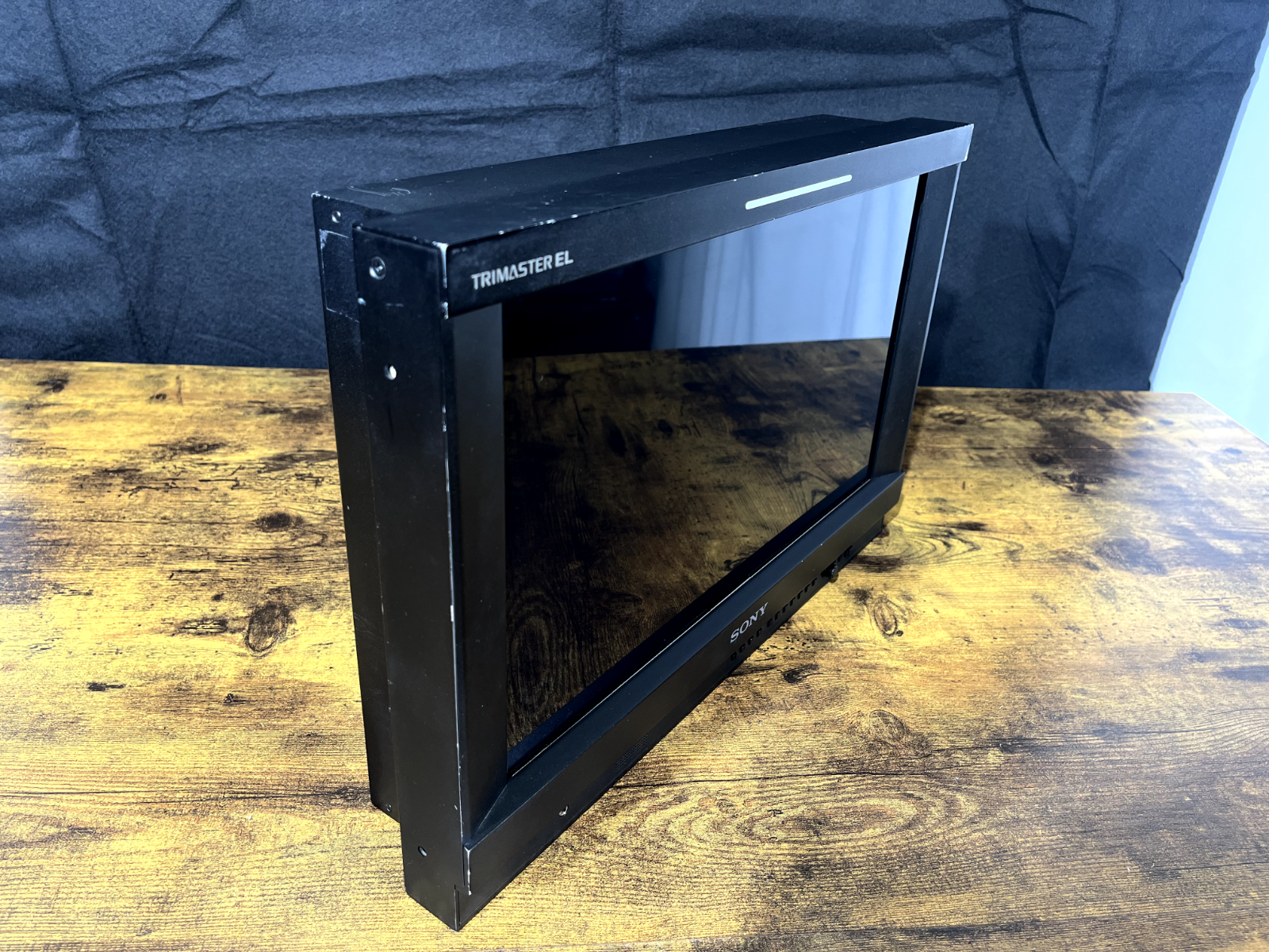 PVM-1741 業務用有機EL 17インチ プロダクションモニター 809f0323cfb70868383fa3d230780f