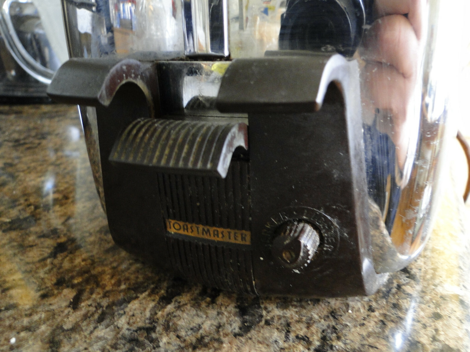 Vintage Toastmaster Model 1B14 Chrome 2-slice Toaster