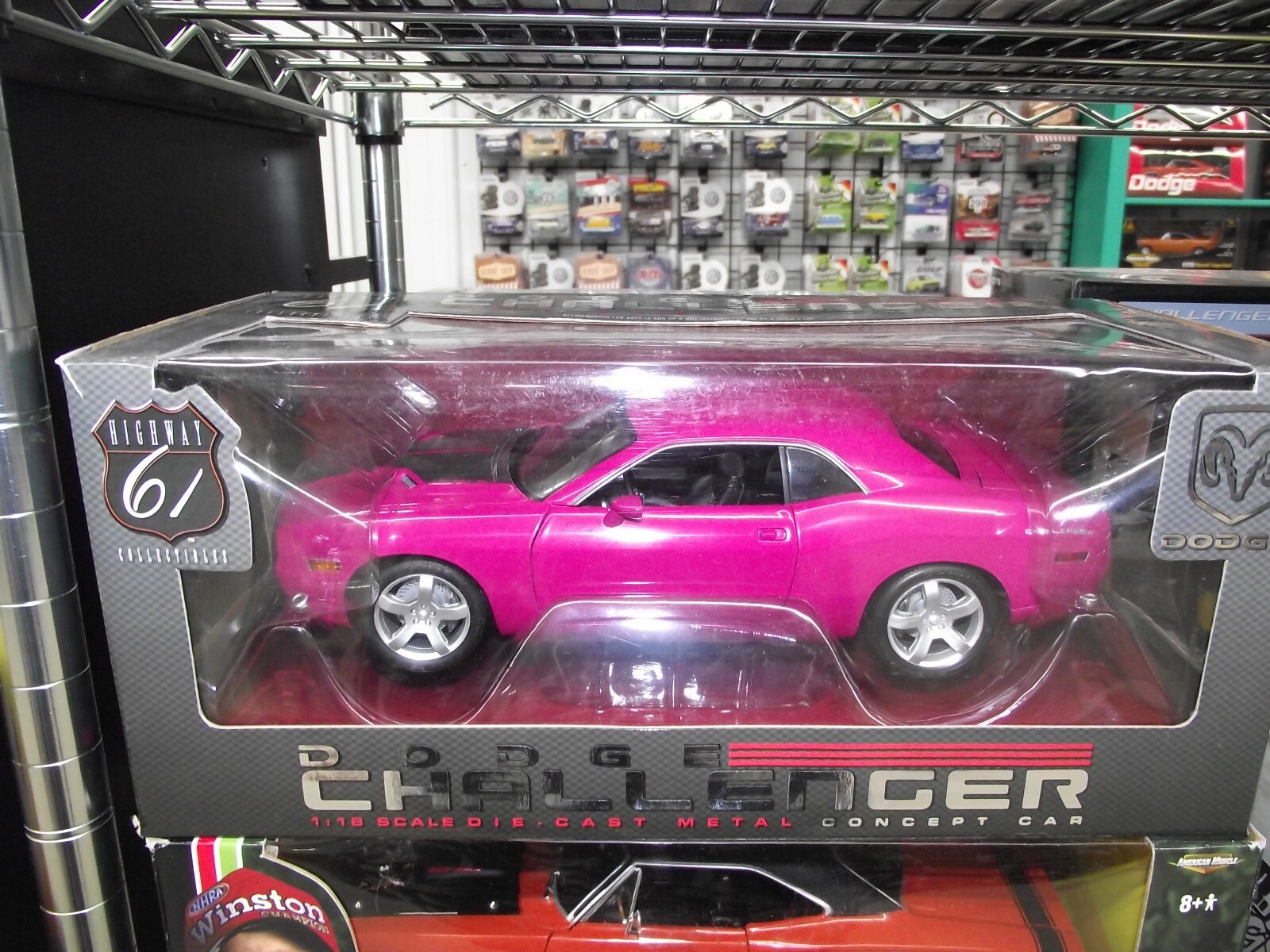 1/18 HIGHWAY61 ダッジ チャレンジャー 2006 SEMAショー 1/18 HIGHWAY61 ダッジ チャレンジャー 2006 SEMAショー
