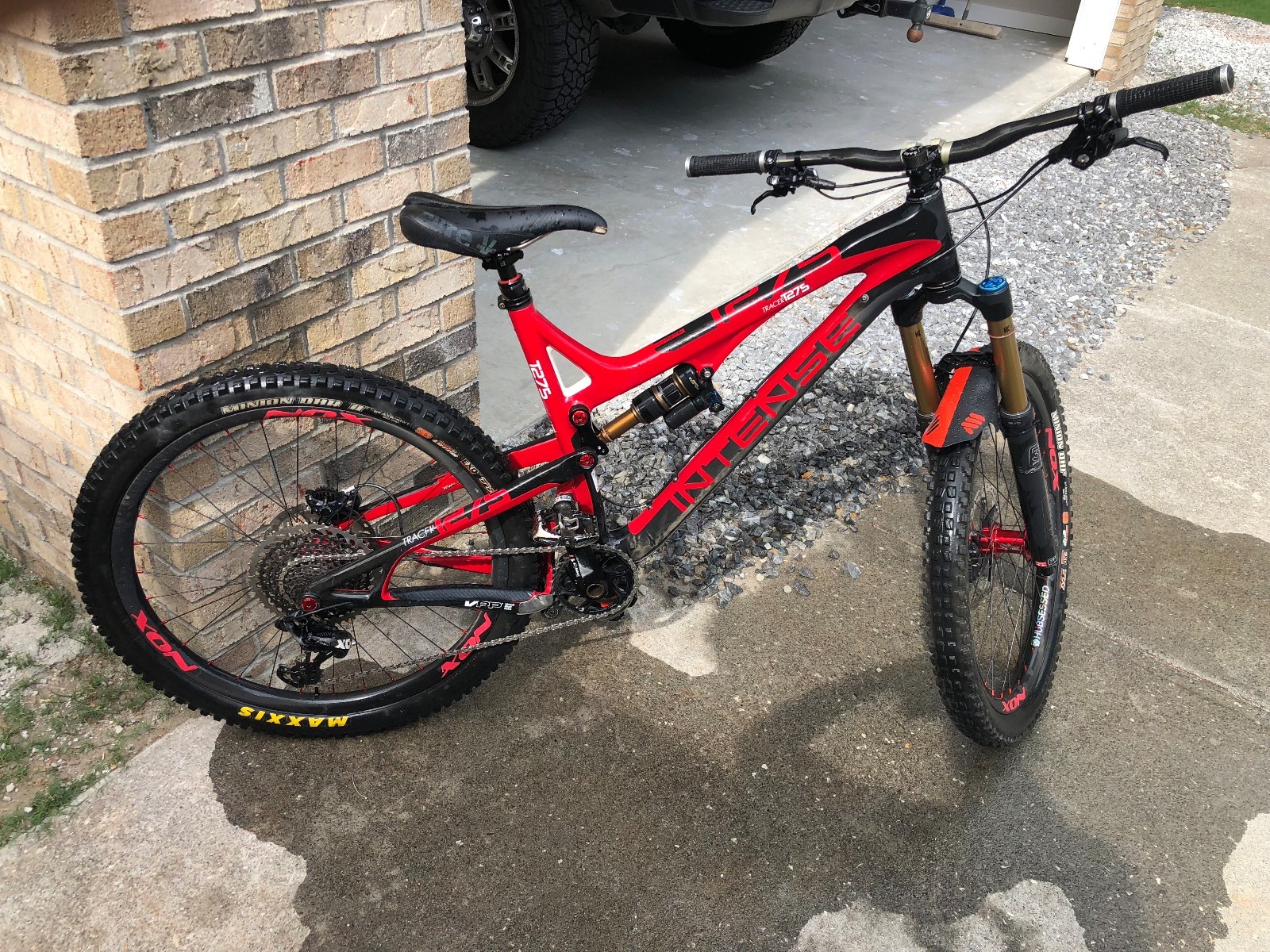 2016 Intense Tracer T275 Frame with Pro Tune Fox Float X Shock