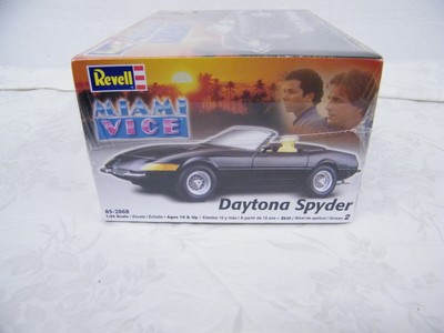 NEW Revell Miami Vice Daytona Spyder Model