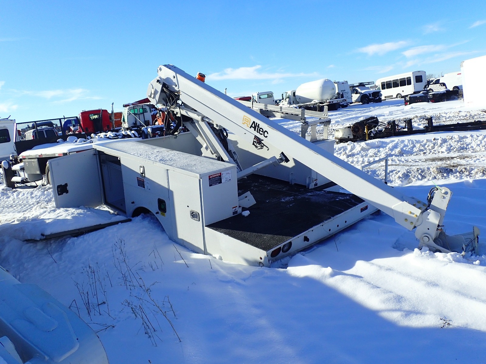 Altec Utility Rear End