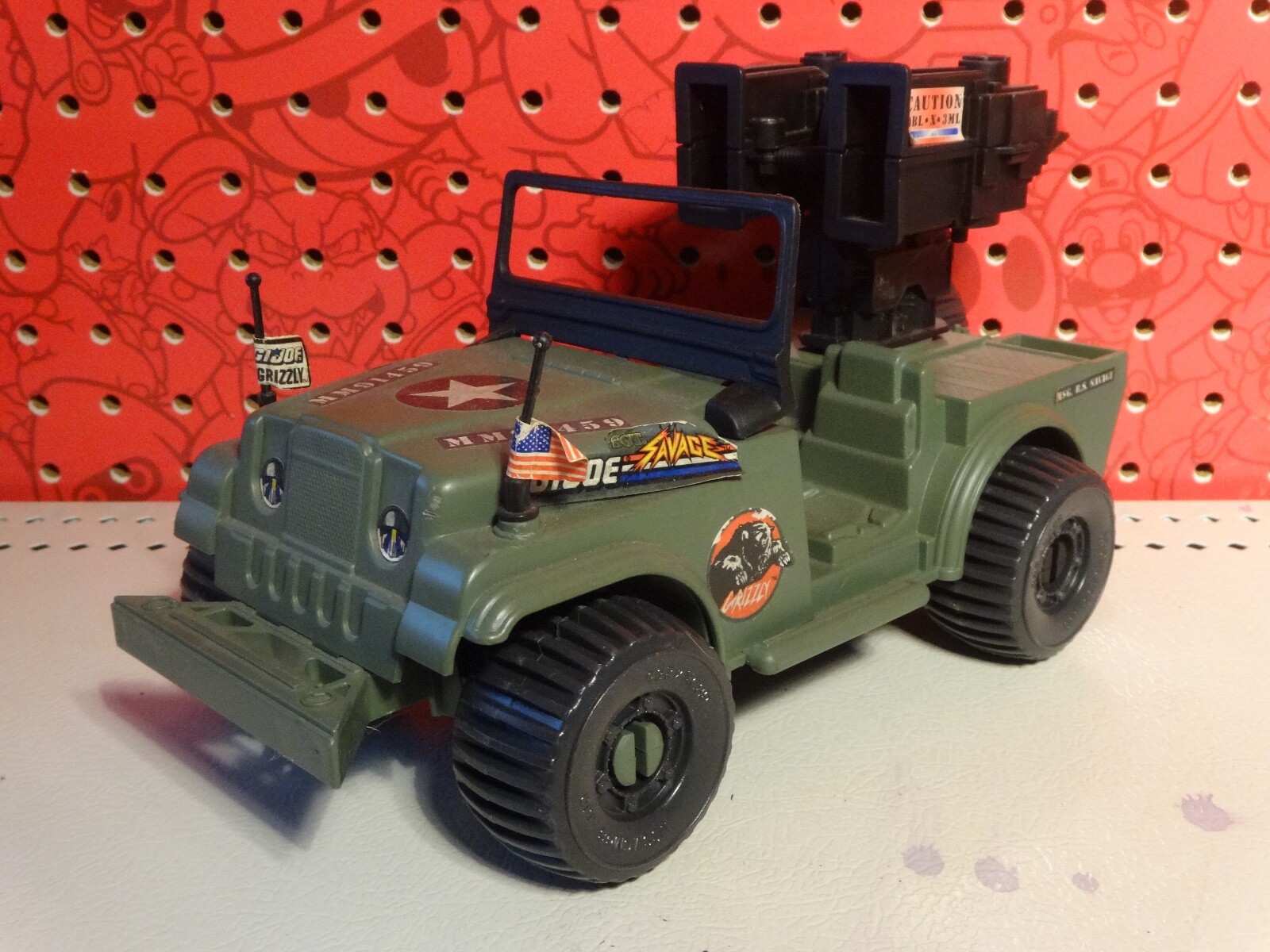 Vintage 1994 GI Joe Sargent Savage Grizzly Jeep CJ5 Hasbro