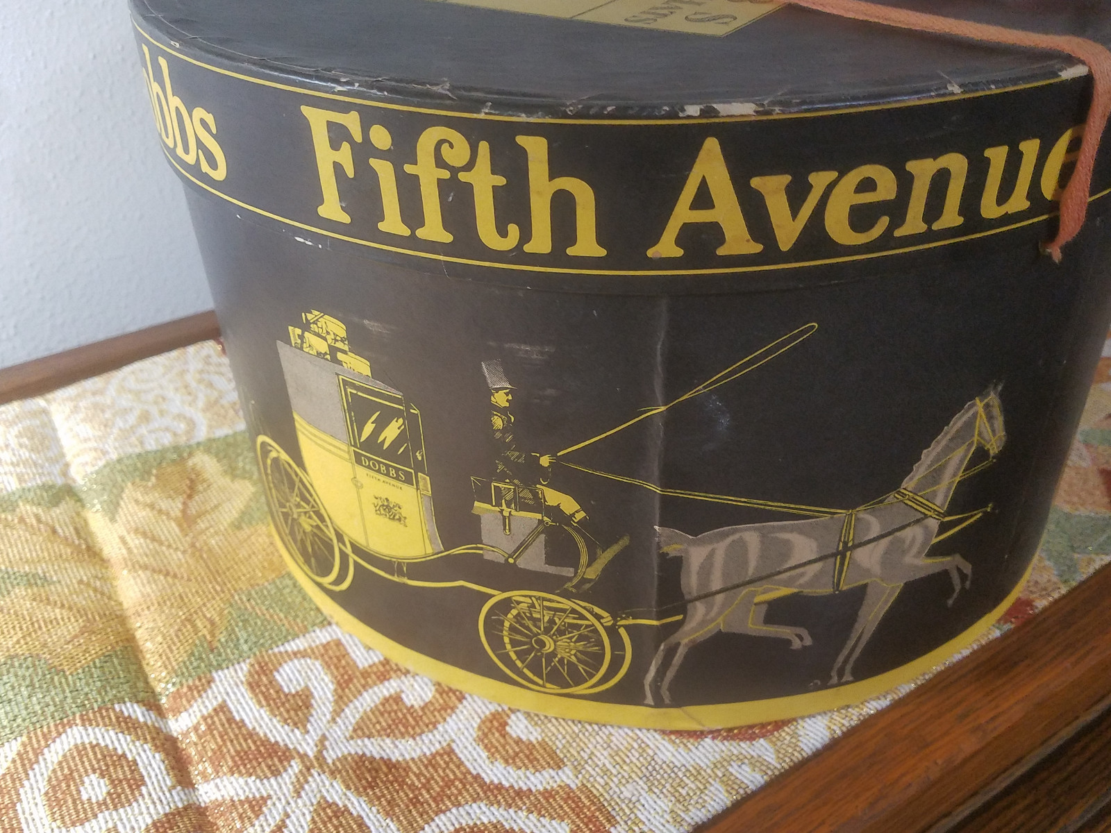 Vintage Dobbs Fifth Avenue New York Hat Box Only