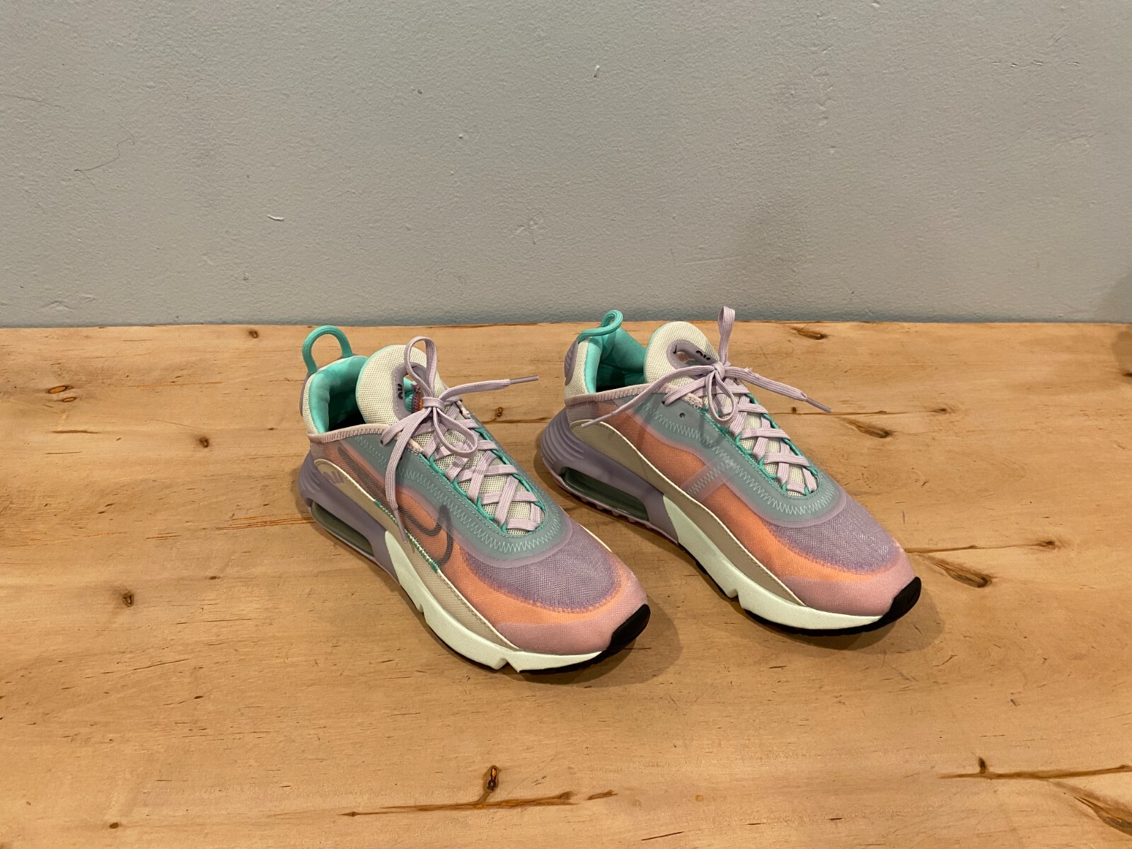 nike air max 2090 womens easter