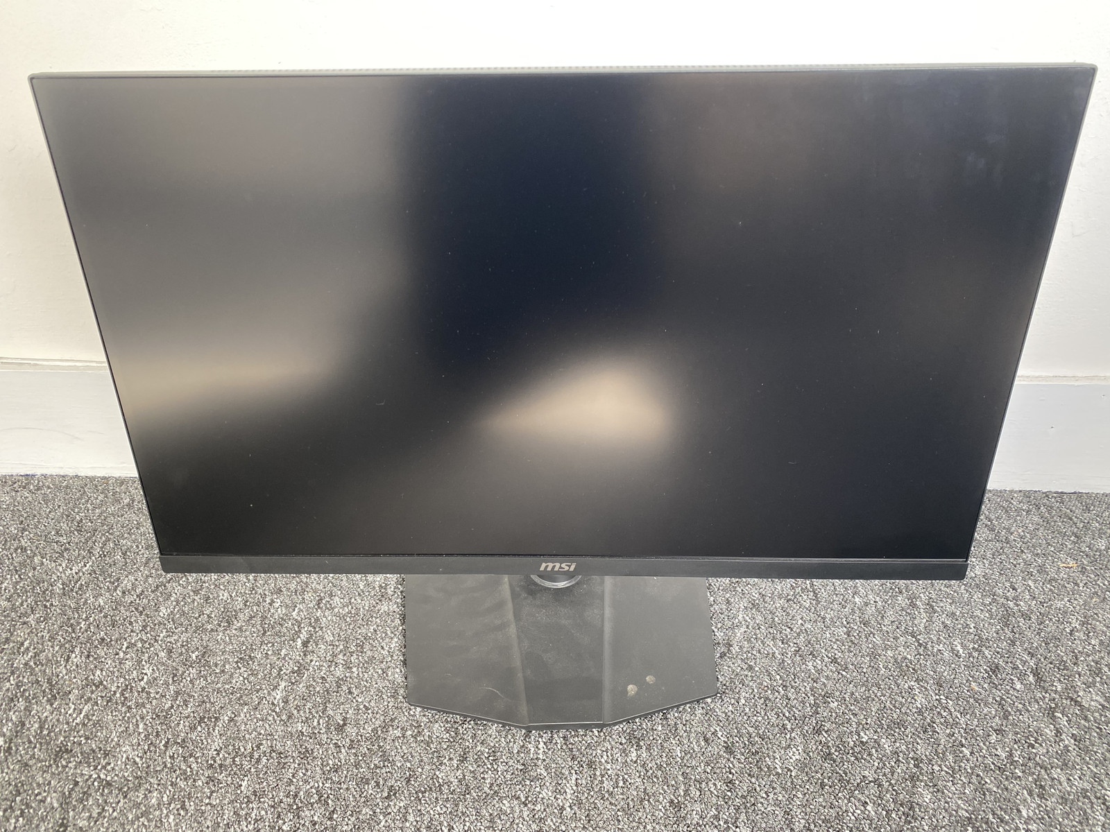 MSI 27