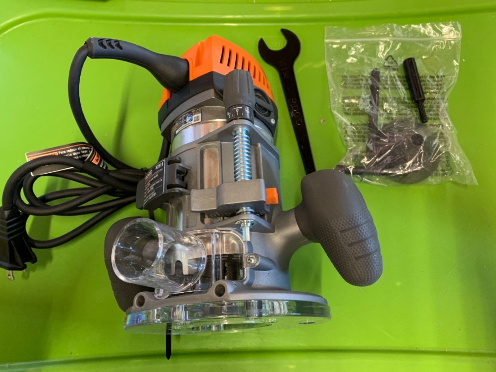 Ridgid R2911 Router and Fixed Base with Case