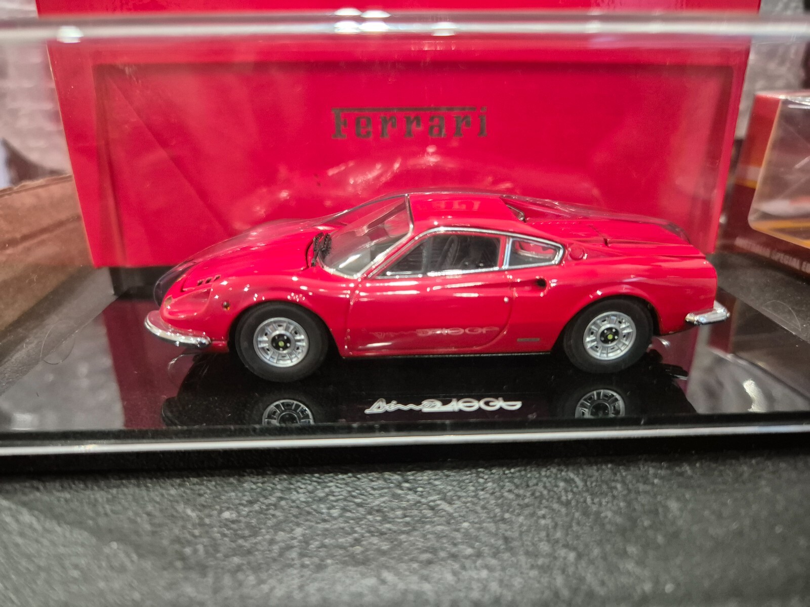 R/C  フェラーリ 展示品 未使用 フェラーリ ディーノ1/10 ラジコン ボディ RC