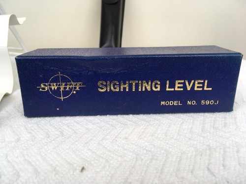 Vintage SWIFT SIGHTING LEVEL 590-J w/ Case + Box  #H